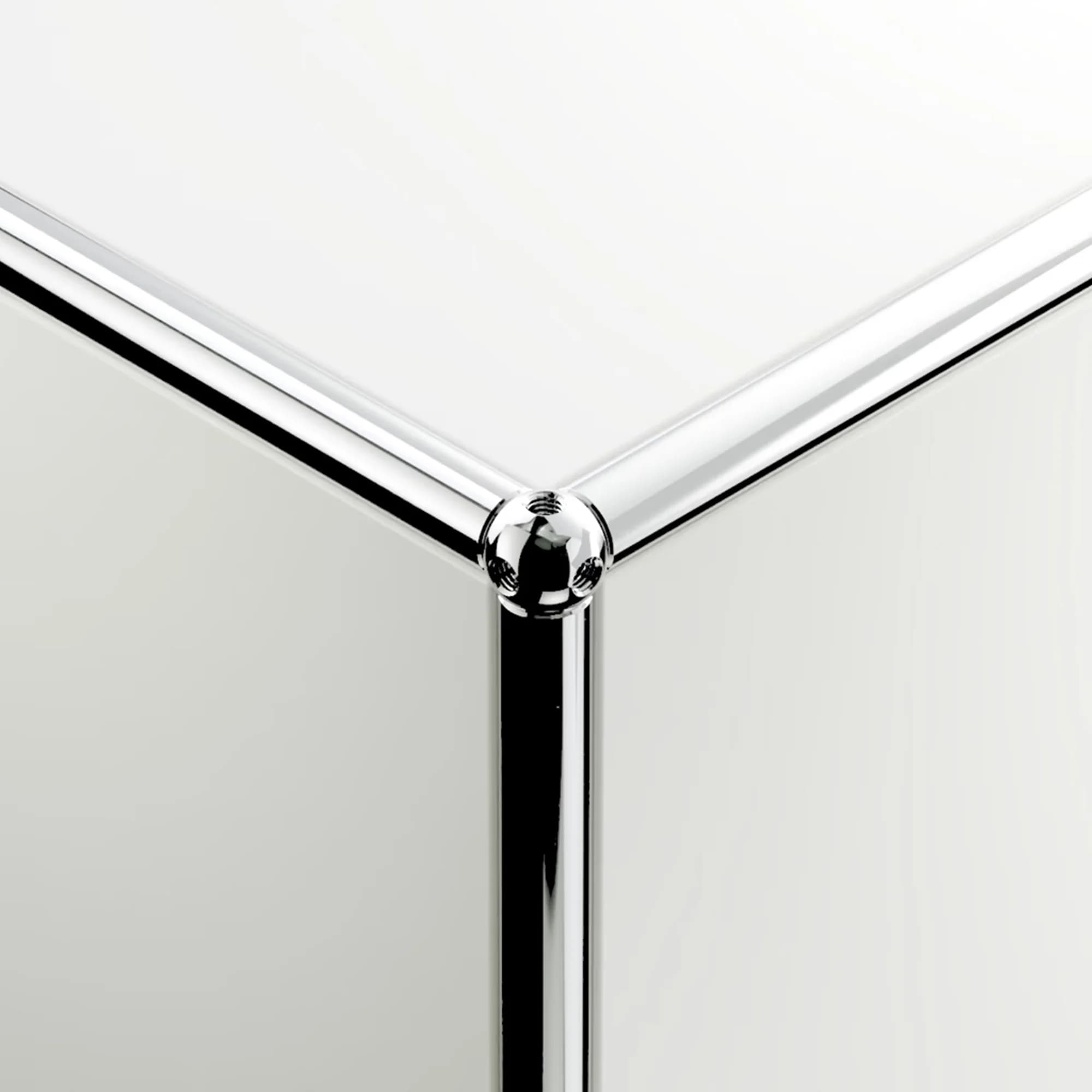 Haller Pure White