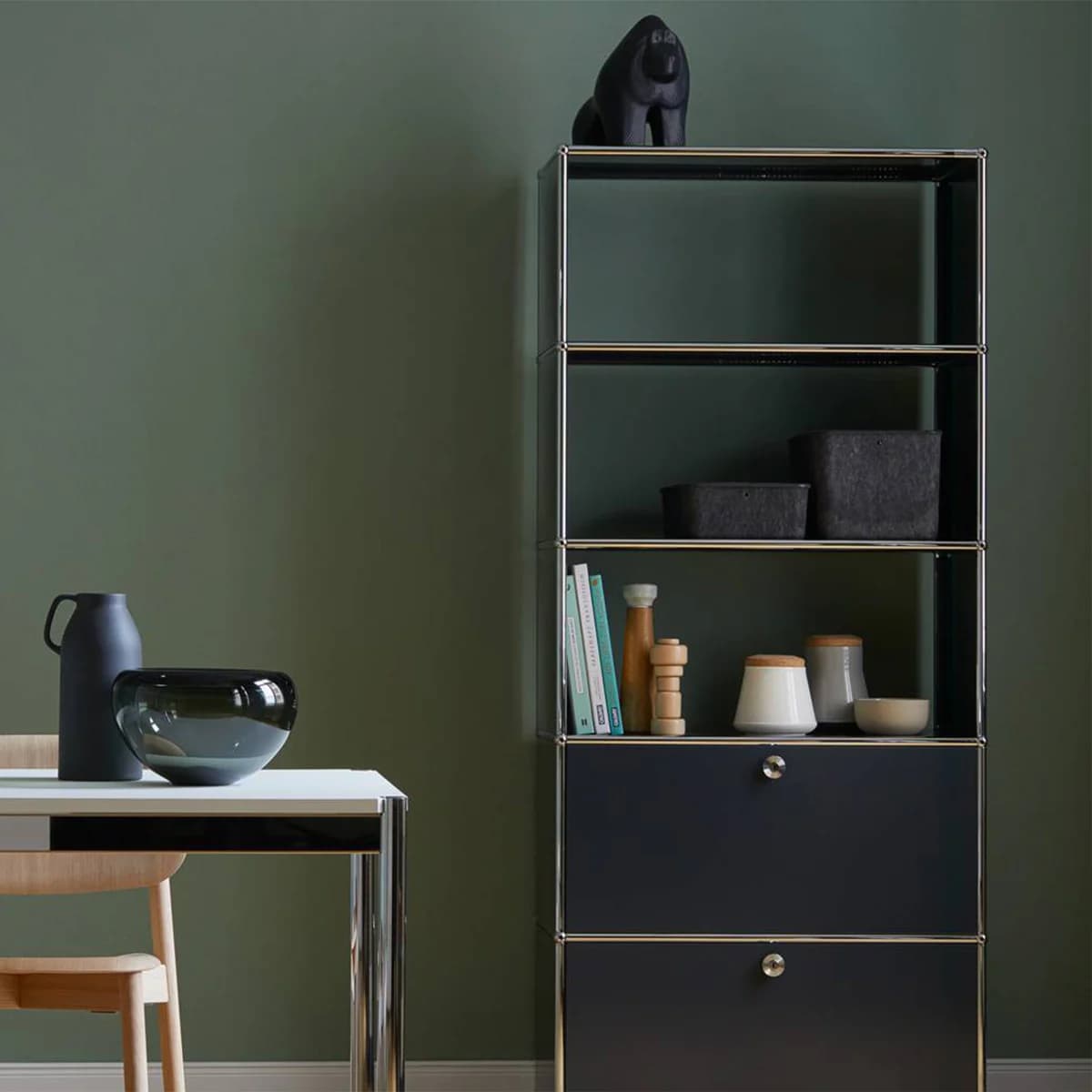 M24 Cabinet