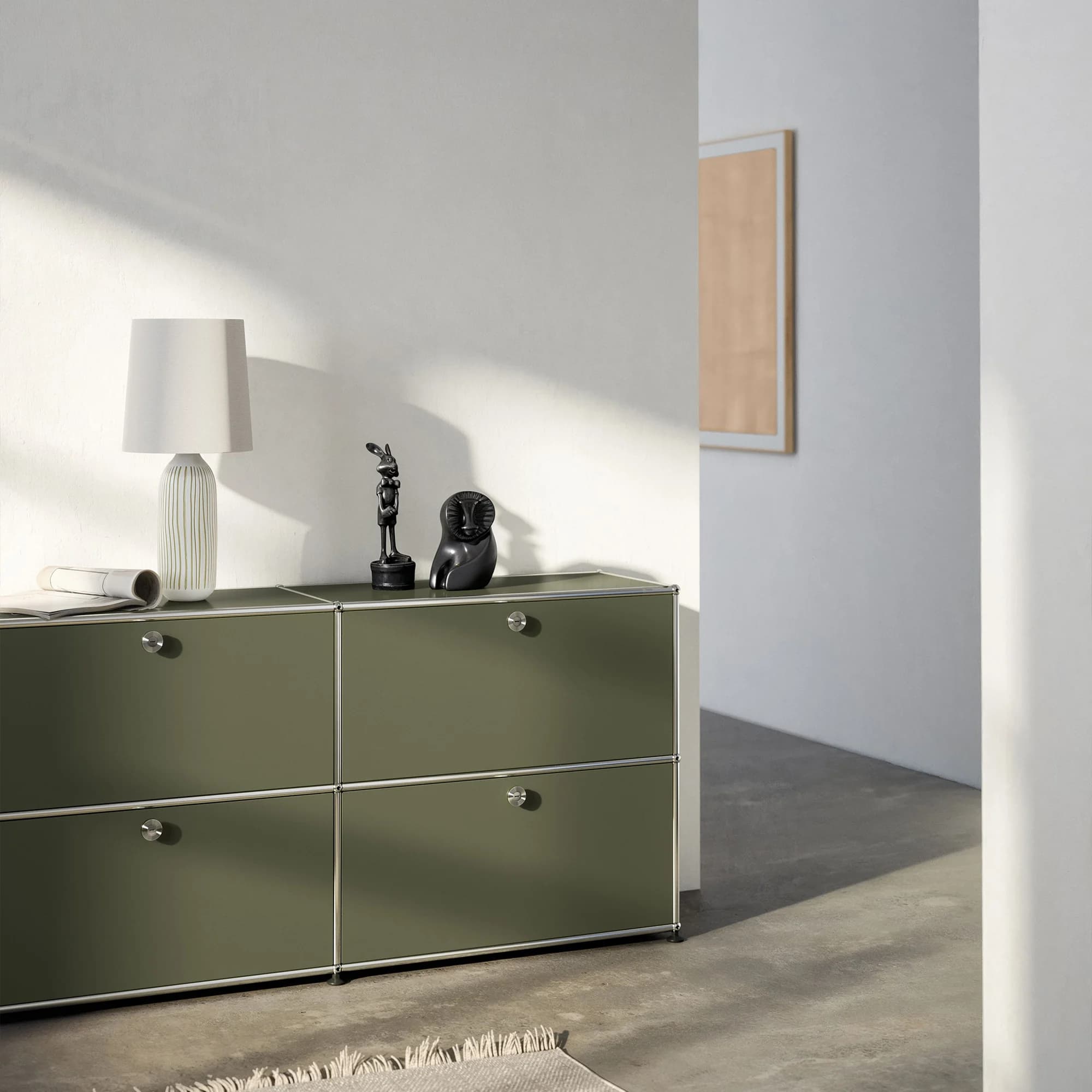 E2 Sideboard