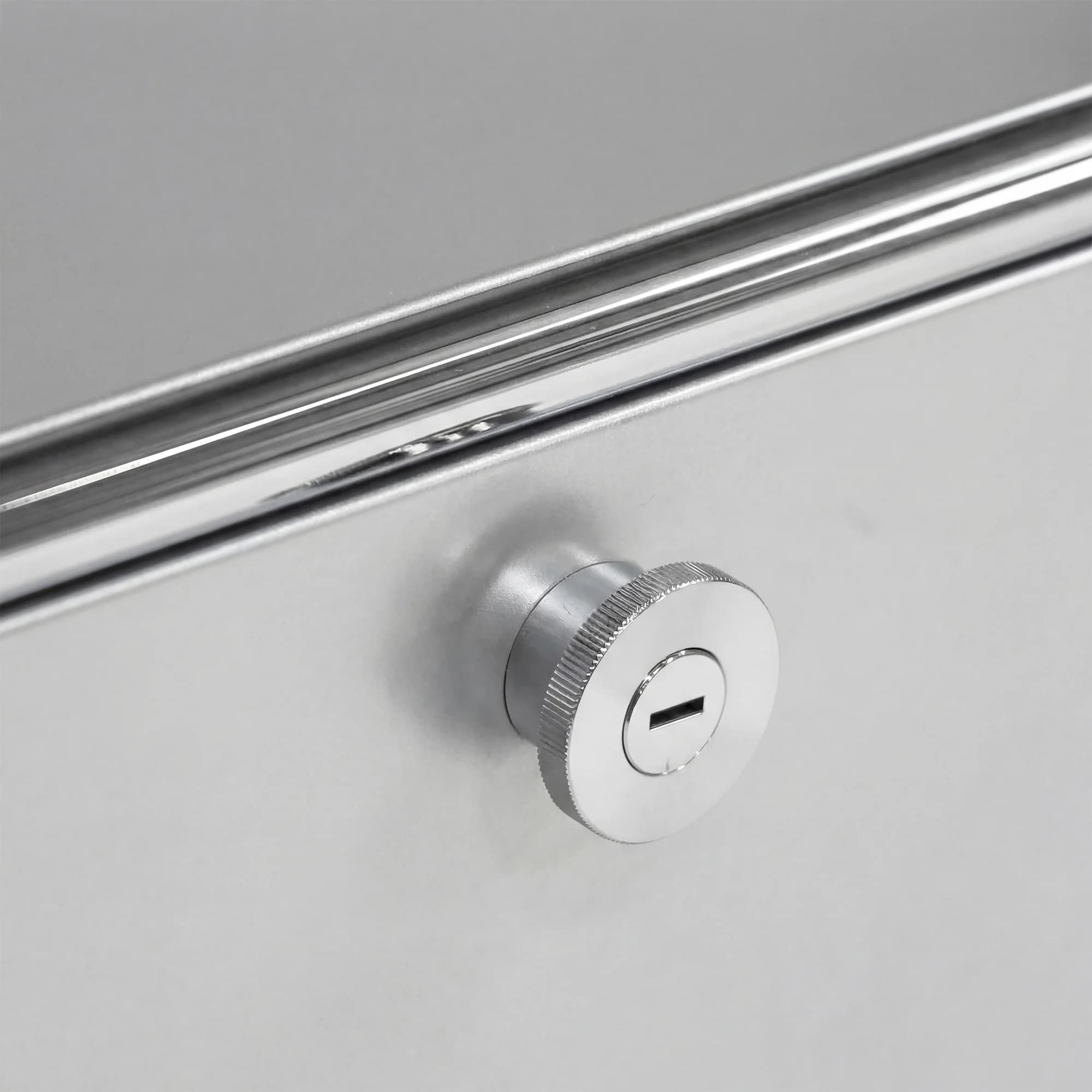 USM Haller modular furniture in Matte Silver