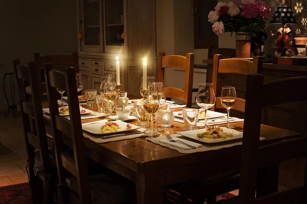 Round dining table centerpiece ideas – home decor inspiration
