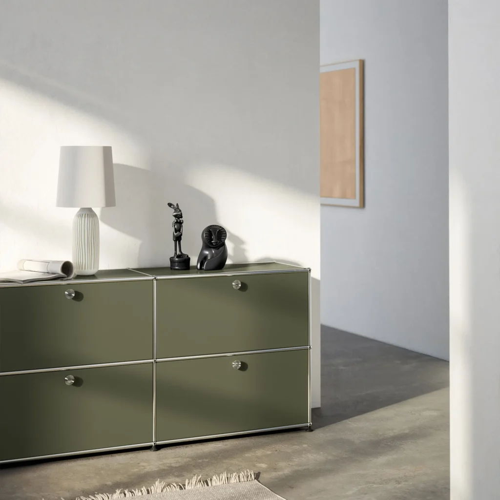 E2 Sideboard (11) E2 Sideboard 11